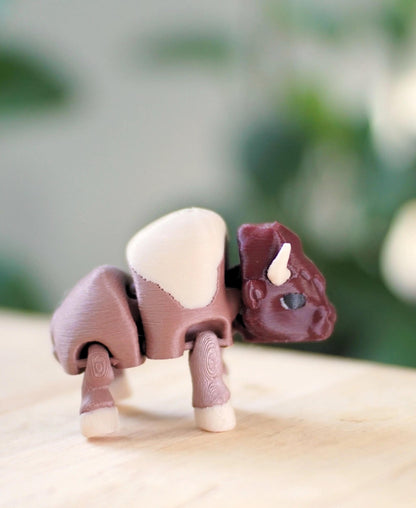 Articulated Bison Keychain | Flexible Fidget Toy | ADHD Toy Buffalo Keyring | Stress Relief Gadget | ForgeCore | LudoDesign